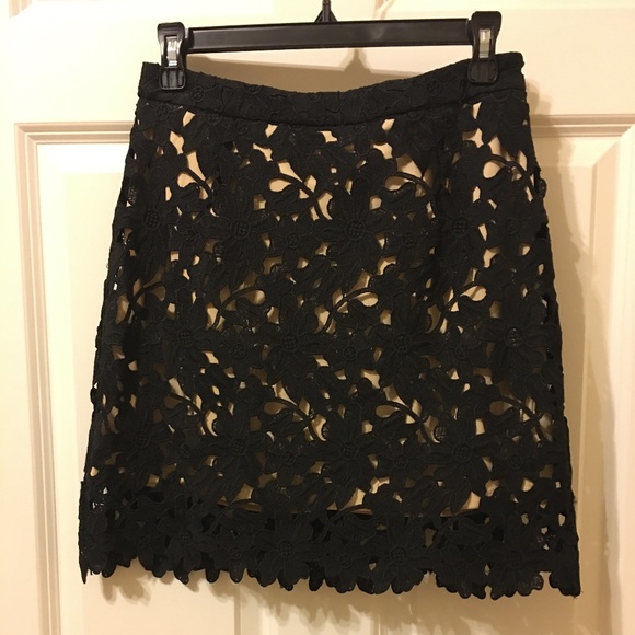 Aqua Dresses & Skirts - Aqua Lace Regular Size Skirt for Women